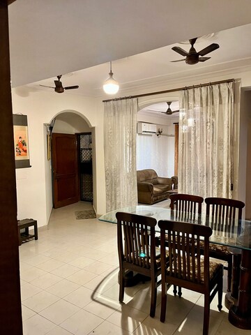 Living Room in 3 BHK Builder Floor at Ansal Sushant Lok I, Sector 43 – for Rent