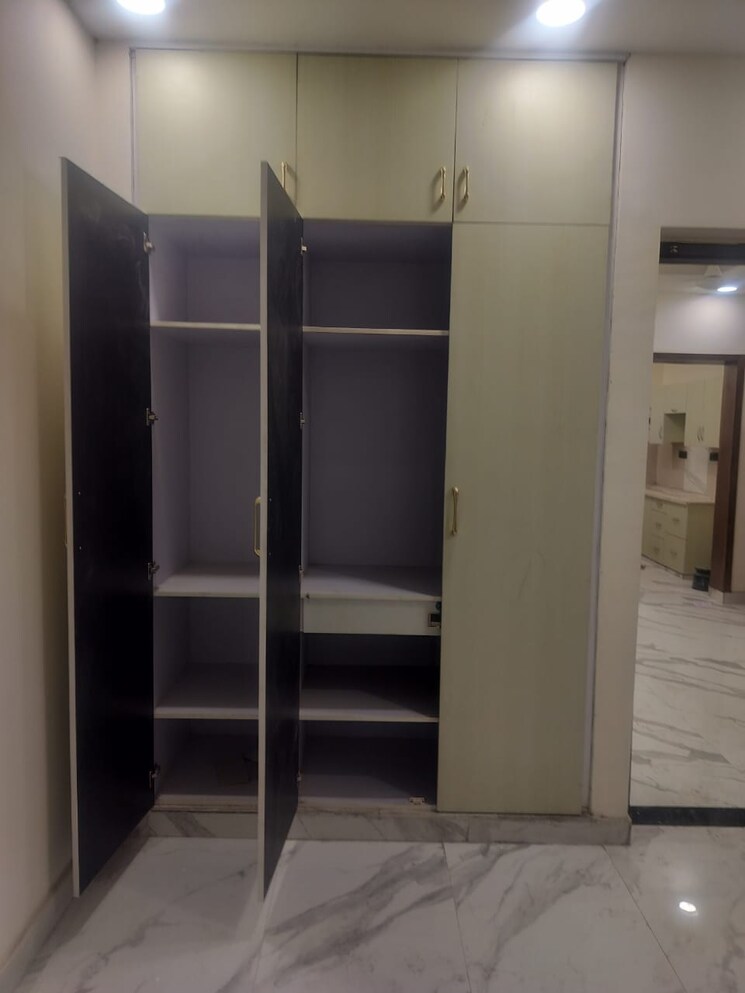 Bathroom, fidato-honour-homes 3 Bedroom 138 Sq.Yd. Builder Floor In Sector 89 Faridabad 9040670