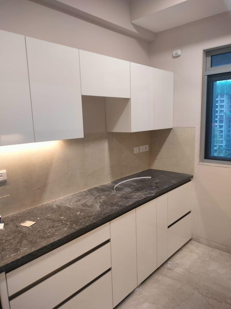 Kitchen, oberoi-eternia 3 Bedroom 1204 Sq.Ft. Apartment In Mulund West Mumbai 9040688