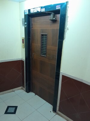 Bathroom in 2 BHK Apartment at Arihant Darshan CHS, Kandivali East – for Sale