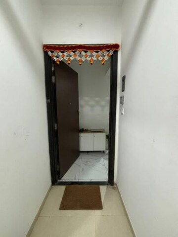 Furnished Amenities in 2 BHK Apartment at Raymond Ten X Habitat, Pokhran Road No Two – for Rent