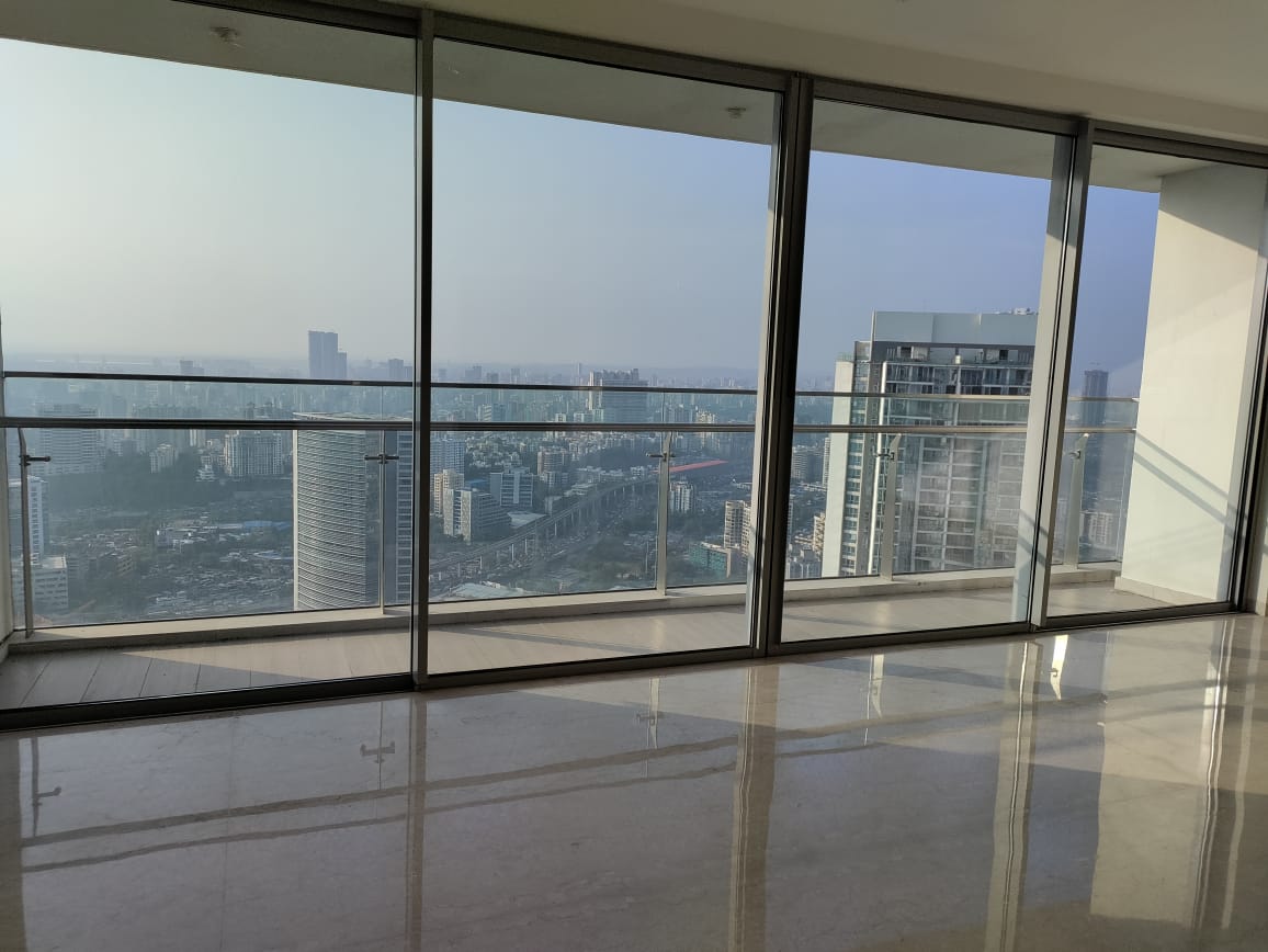 3 BHK Apartment For Rent in Oberoi Realty Esquire