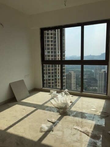 Room in 3 BHK Apartment at Runwal Bliss, Kanjurmarg East – for Rent