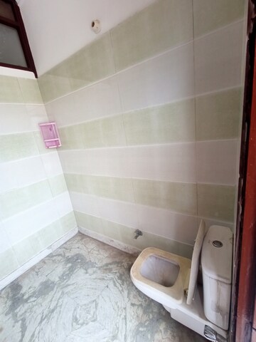 Bathroom in 1 BHK Independent House at Sector 21 – for Rent