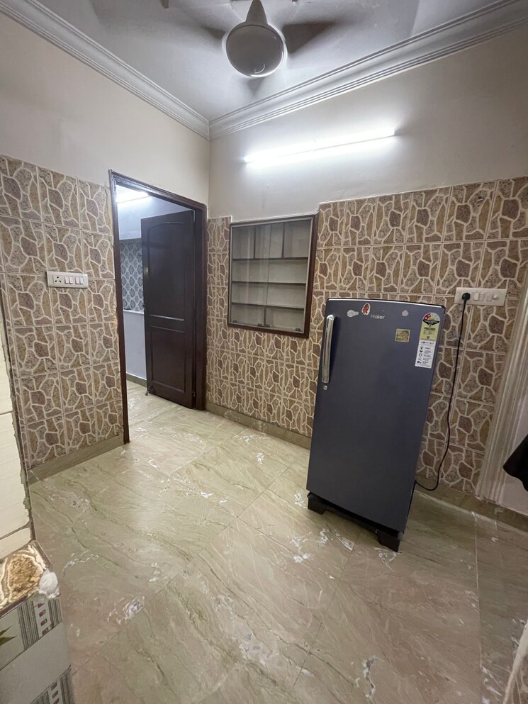 Living Room, lajpat nagar 1 Bedroom 500 Sq.Ft. Builder Floor In Lajpat Nagar Delhi 9040901