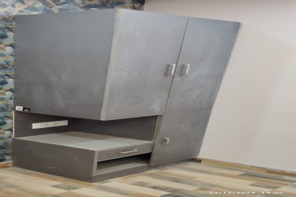 3.5 BHK 2400 Sq.Ft. Apartment in Girp Society