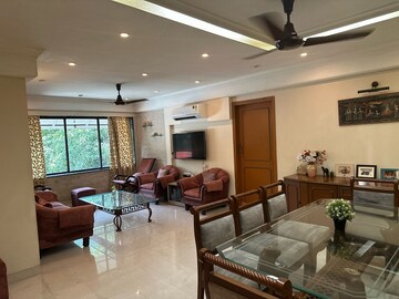 Living Room in 3 BHK Apartment at Bandra West – for Rent