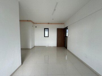 Room in 2 BHK Apartment at MICL Aaradhya Eastwind, Vikhroli East – for Rent