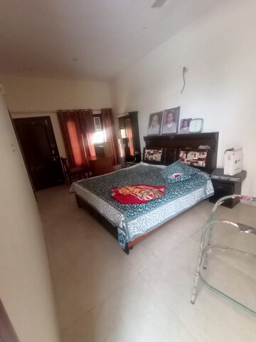 Bedroom in 1 BHK Independent House at Sector 15 – for Rent