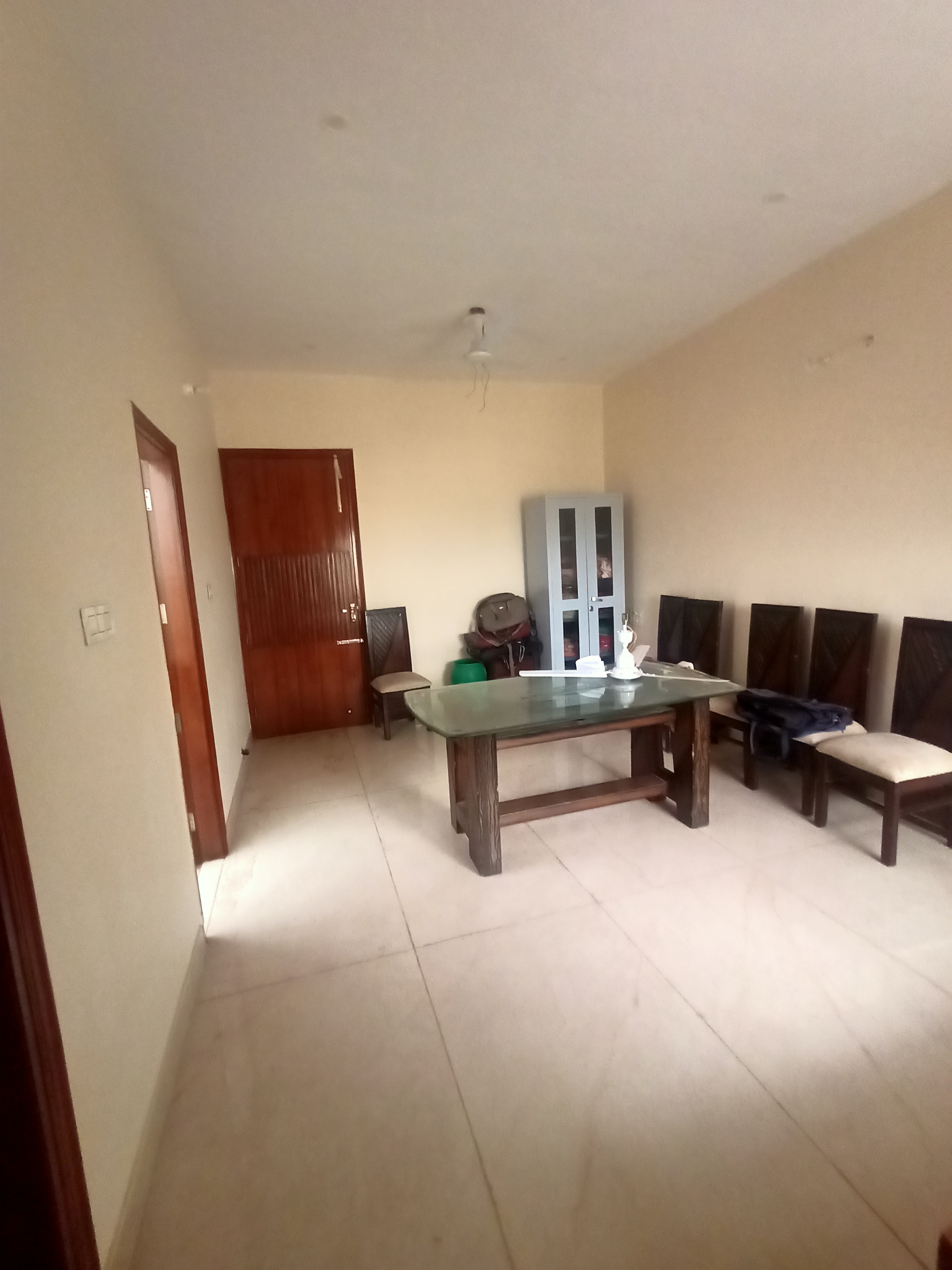 1 BHK Independent House For Rent in Sector 15