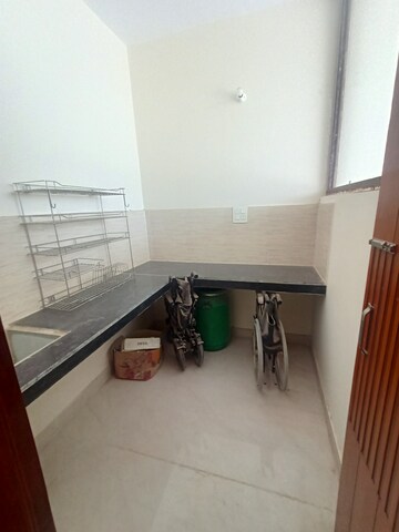 Kitchen in 1 BHK Independent House at Sector 15 – for Rent