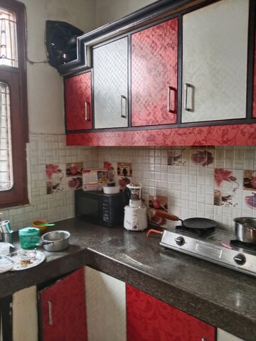 Kitchen in 2.5 BHK Builder Floor at Sector 6 – for Rent