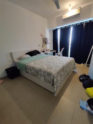 Bedroom in 3 BHK Apartment at Kanakia Silicon Valley, Powai – for Rent
