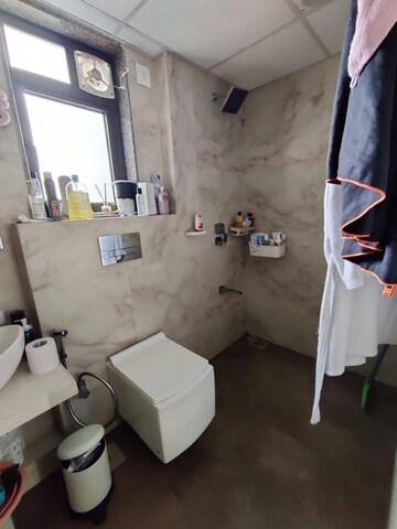 Team Area in 3 BHK Apartment at Kanakia Silicon Valley, Powai – for Rent