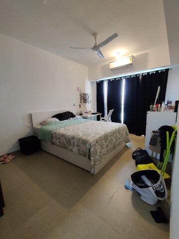 Bedroom in 3 BHK Apartment at Kanakia Silicon Valley, Powai – for Rent