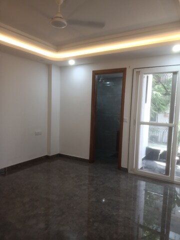 Room in 4 BHK Builder Floor at Vasant Kunj Enclave – for Sale