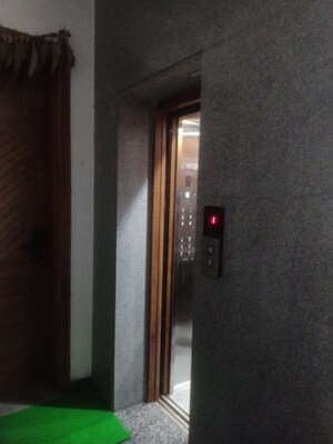 4 BHK Builder Floor For Sale in Vasant Kunj Enclave