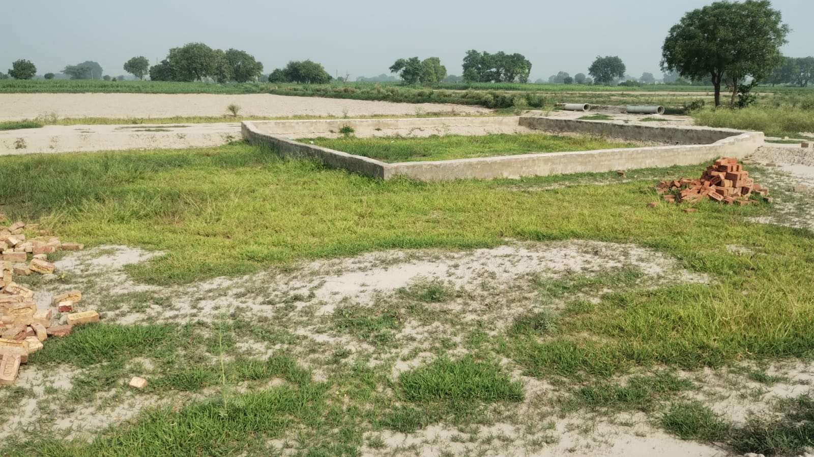 Plot For Sale in Lrg Group 