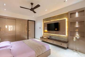 Bedroom in 5 BHK Apartment at Nipania – for Sale