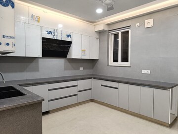 Kitchen in 4 BHK Builder Floor at Sector 56 – for Sale