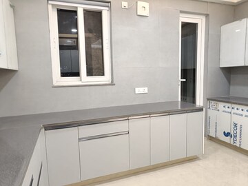 Room in 4 BHK Builder Floor at Sector 56 – for Sale
