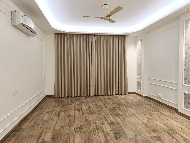 Bedroom, sector 56 4 Bedroom 3250 Sq.Ft. Builder Floor In Sector 56 Gurgaon 9041238