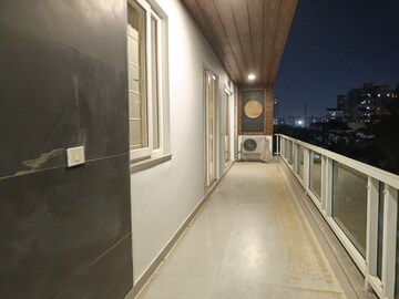Building Lobby in 4 BHK Builder Floor at Sector 56 – for Sale