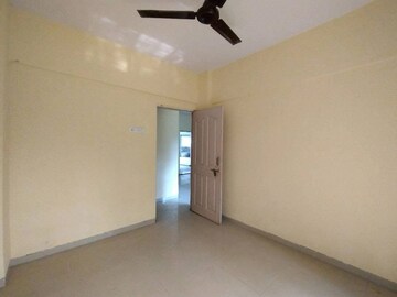 Room in 2 BHK Apartment at Rajesh Residency, Kamothe Sector 20 – for Sale