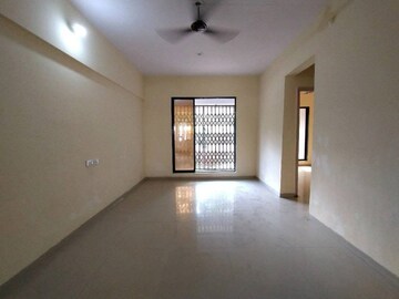 Room in 2 BHK Apartment at Rajesh Residency, Kamothe Sector 20 – for Sale