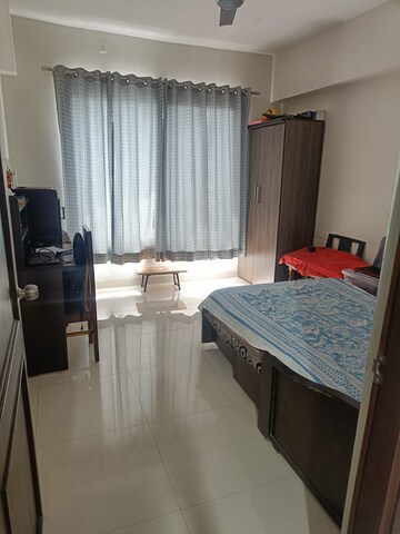 Bedroom in 3 BHK Apartment at Nipania – for Rent