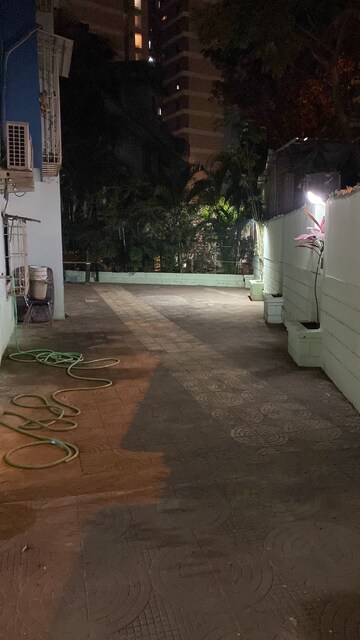 Parking in 4 BHK Villa at Gaurav Enclave I, Mira Road – for Sale