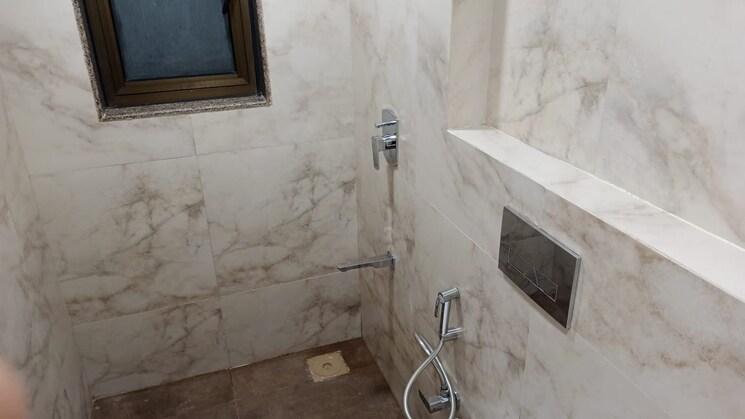 Bathroom, kanakia-silicon-valley 2 Bedroom 669 Sq.Ft. Apartment In Powai Mumbai 9041394
