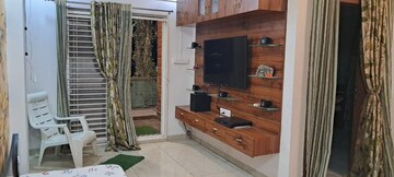 Living Room in 5 BHK Apartment at Mahalakshmi Nagar – for Rent