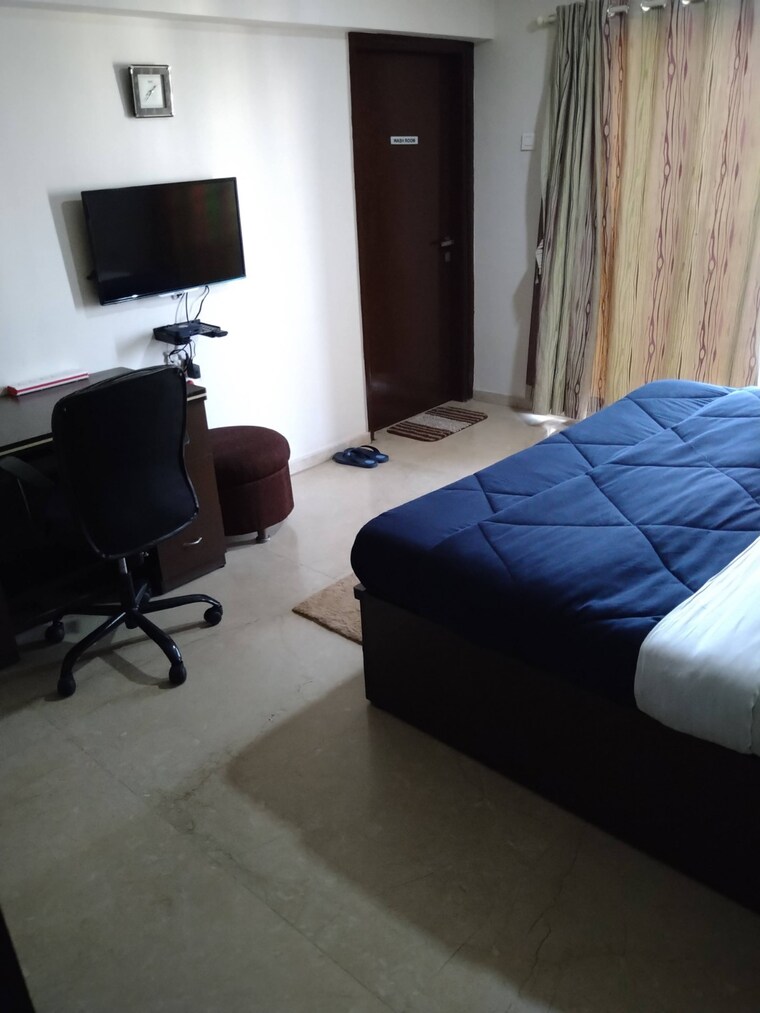 Living Room, hiranandani-gardens-glen-ridge 4 Bedroom 2675 Sq.Ft. Apartment In Powai Mumbai 9041467