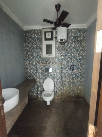 Living Room in 3 BHK Builder Floor at Sushant Lok 3, Sector 57 – for Rent