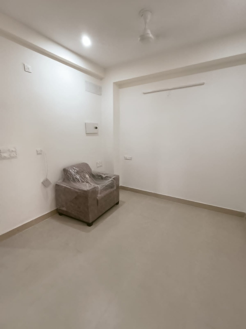 3 BHK 220 Sq.Yd. Builder Floor in Sushant Lok 3