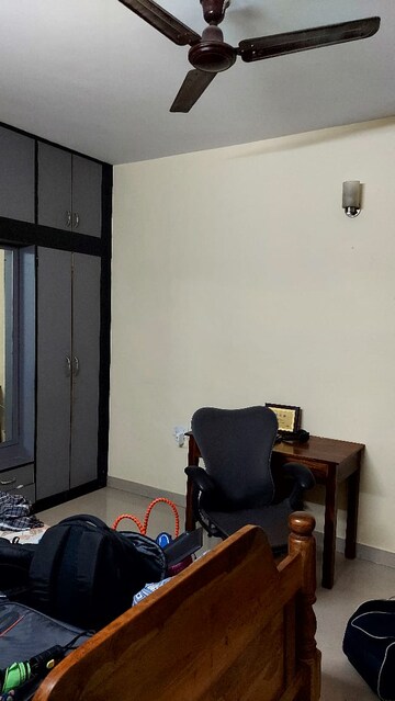 Furnished Amenities in 1 BHK Apartment at Cambridge Layout – for Rent