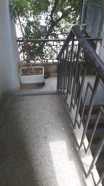 Balcony in 2.5 BHK Apartment at Mayur Vihar – for Rent