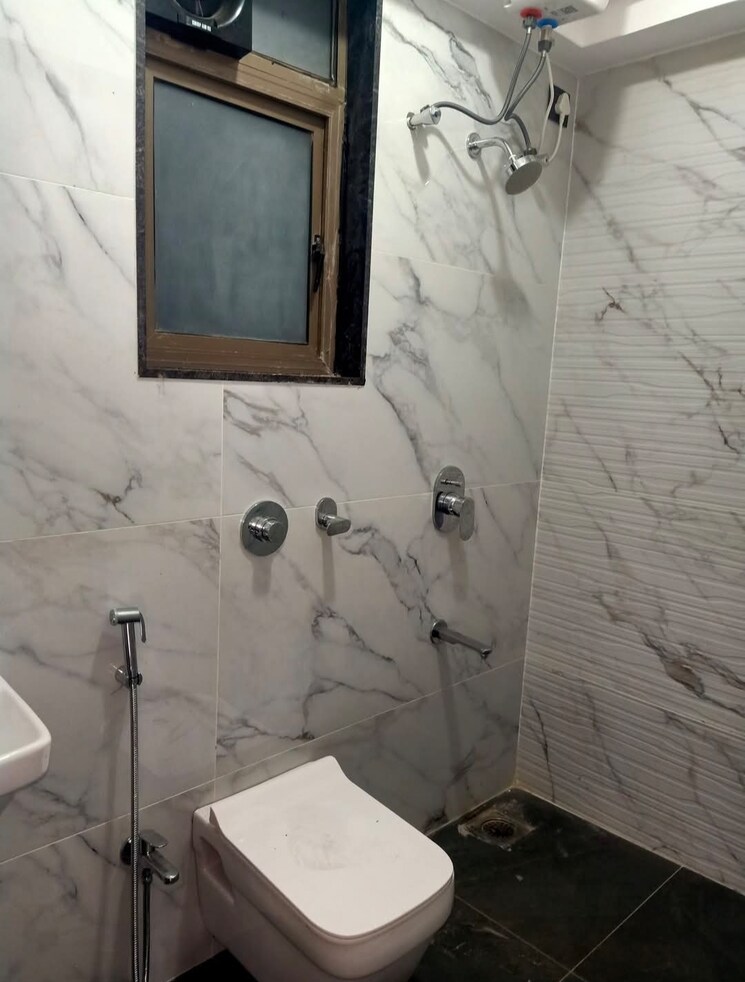 Bathroom, border-roads-chs-phase-1 2 Bedroom 800 Sq.Ft. Apartment In Dhanori Pune 9041523