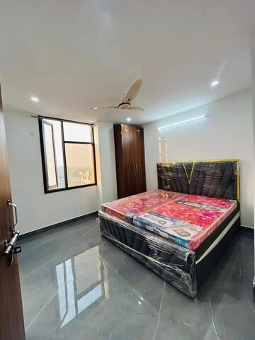 Bedroom in 1 BHK Builder Floor at Saket – for Rent