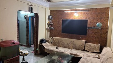 Living Room in 2.5 BHK Apartment at Saket Nagar – for Sale