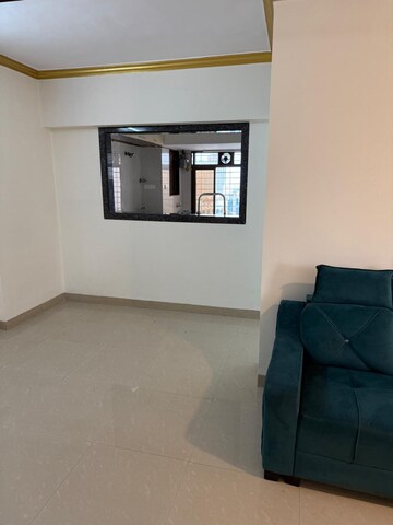 Room in 3 BHK Apartment at Prarthna Heights, Parel – for Rent