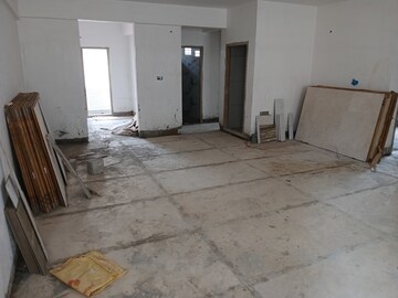 Room in 3 BHK Apartment at Subramanyapura – for Sale