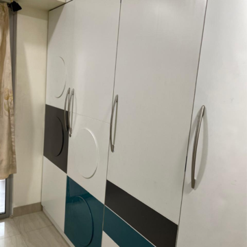 Furnished Amenities in 2 BHK Apartment at Siddhesh Optimus, Viman Nagar – for Rent