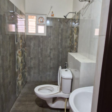 Bathroom in 3 BHK Builder Floor at Kondapur – for Rent