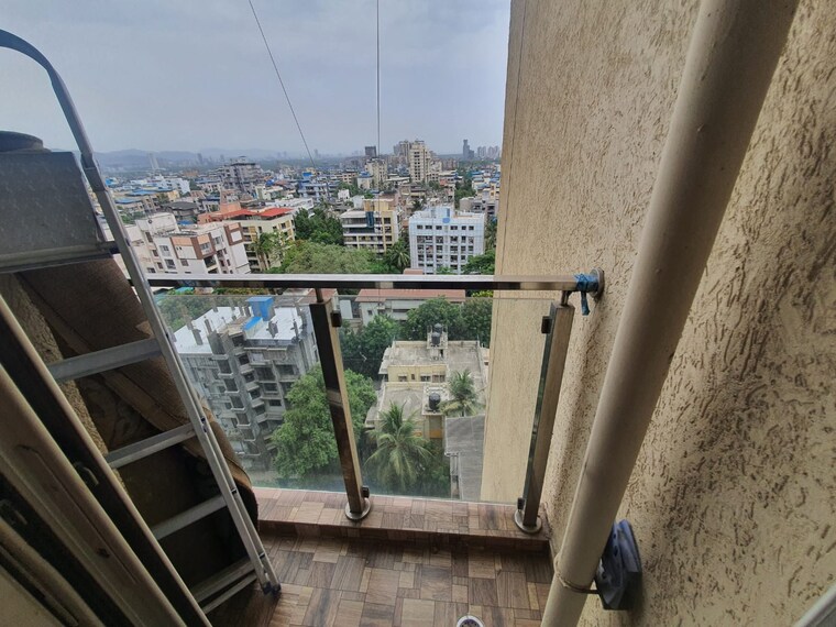 Balcony, madhuban-apartment-vishnu-nagar 2 Bedroom 850 Sq.Ft. Apartment In Vishnu Nagar Thane 9041583