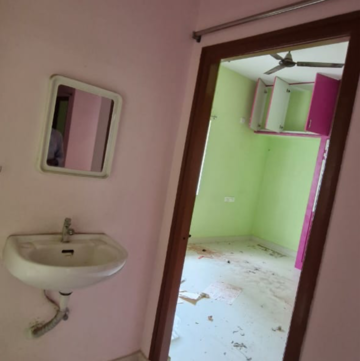 Bathroom in 2 BHK Builder Floor at Kondapur – for Rent