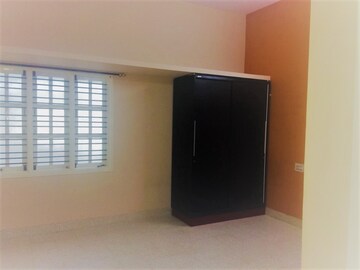 Room in 2 BHK Independent House at Bharat Nagar – for Rent