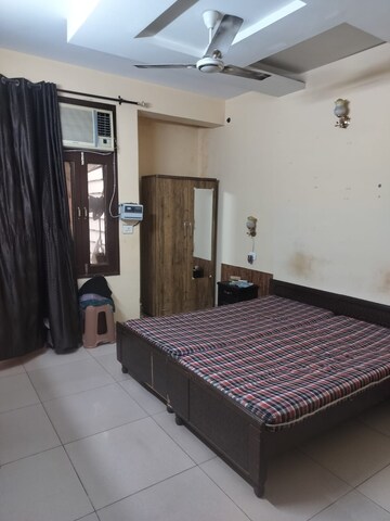 Bedroom in 2 BHK Apartment at MS Enclave Zirakpur, Dhakoli – for Rent