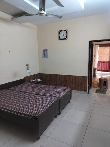Bedroom in 2 BHK Apartment at MS Enclave Zirakpur, Dhakoli – for Rent